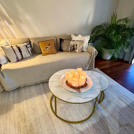 One Bedroom With Amenities Nomad Dreams N5 *